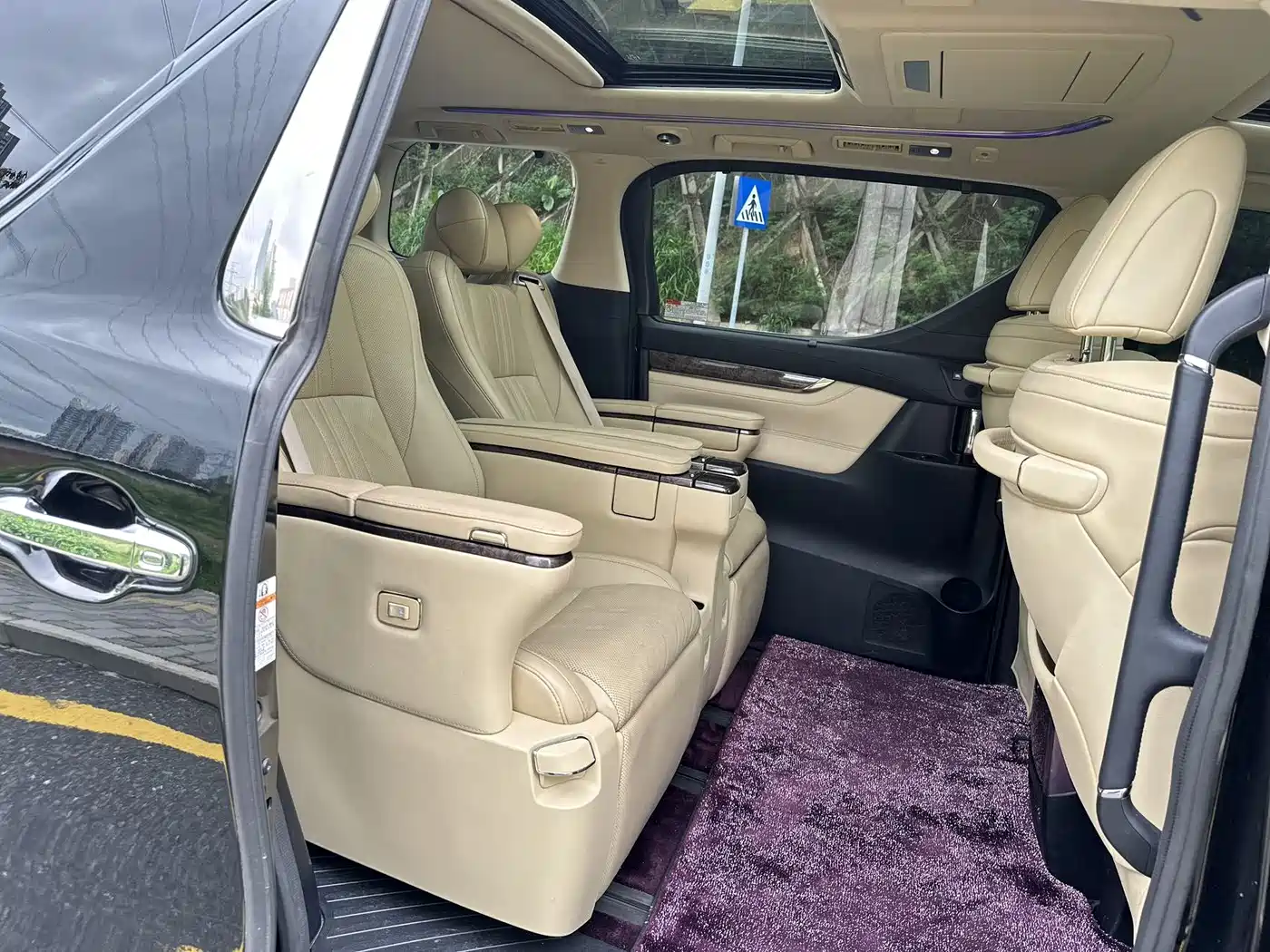 Toyota Alphard 2018 Facelift 3.5L Premium Edition фото 7