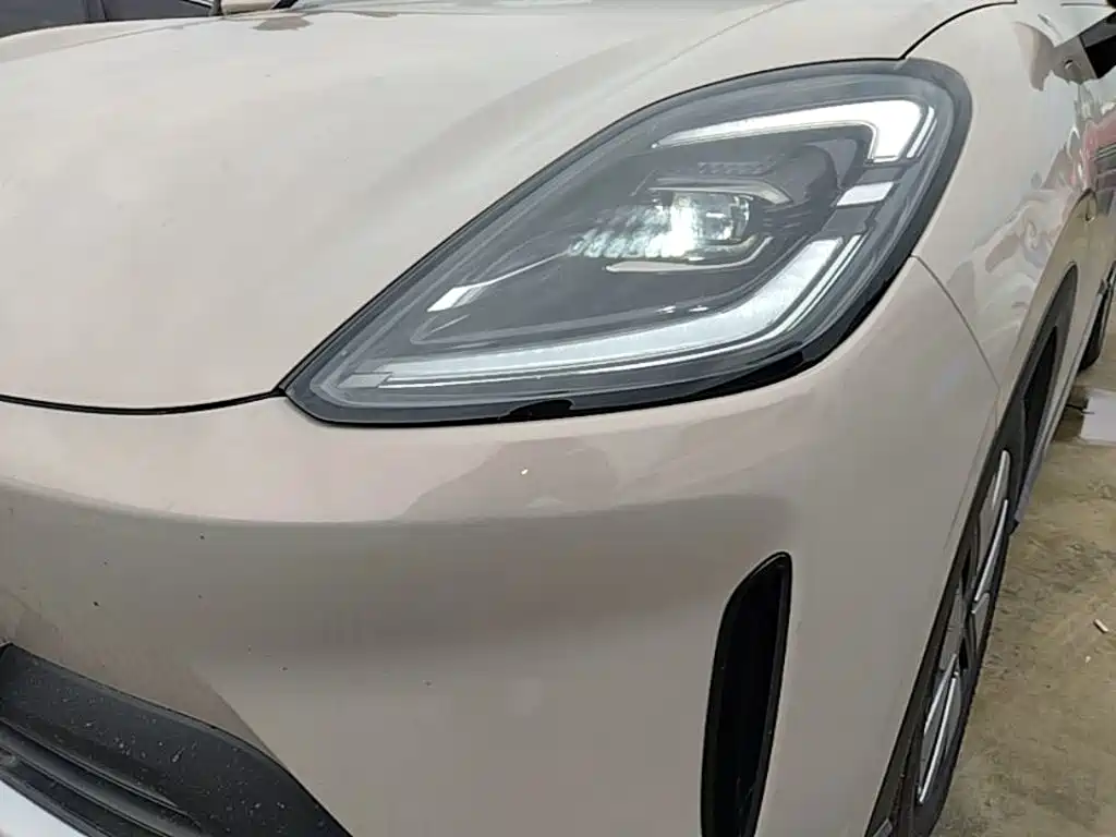 Wuling Motors Wuling Bingo S 2026 2025 Model 325km Premium Edition