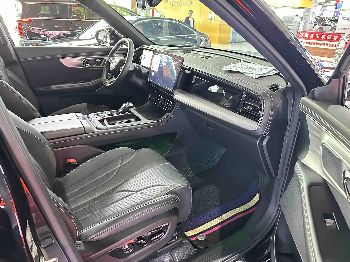 GAC Trumpchi Trumpchi ES9 2024 Model PHEV 143km Max фото 19