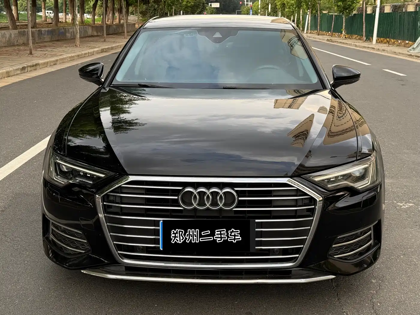 Фото 2 - Audi A6L