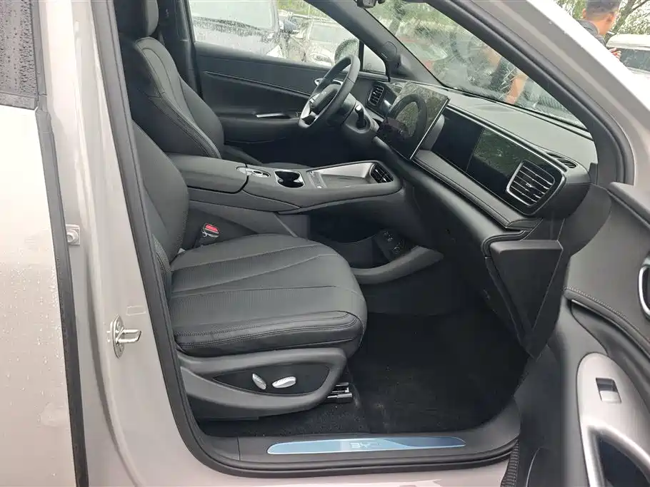 BYD Sealion 06 New Energy 2025 DM-i 170 Pilot Plus Edition фото 8