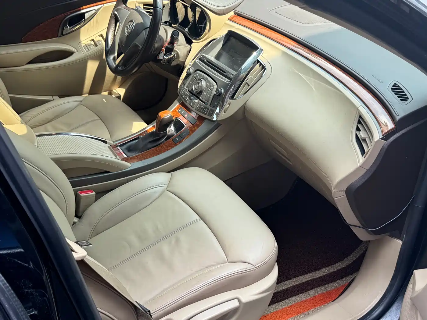 Buick LaCrosse 2012 2012 2.4L SIDI Elegance Edition