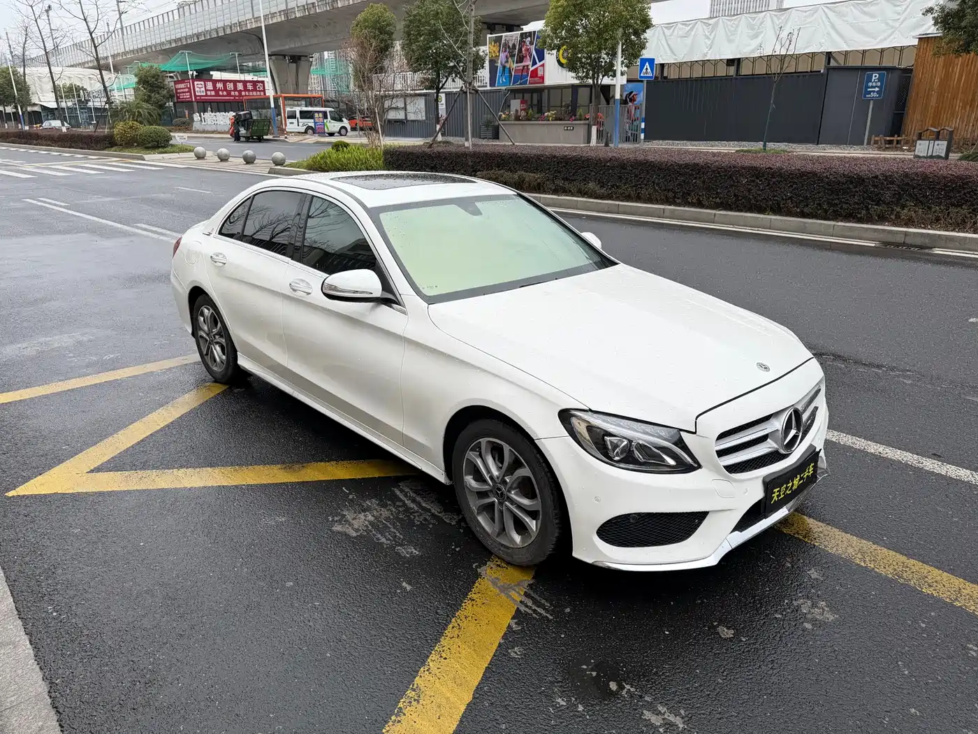 Mercedes-Benz C-Class 2017 Facelift C 180 L Fashion Sport Edition фото 19