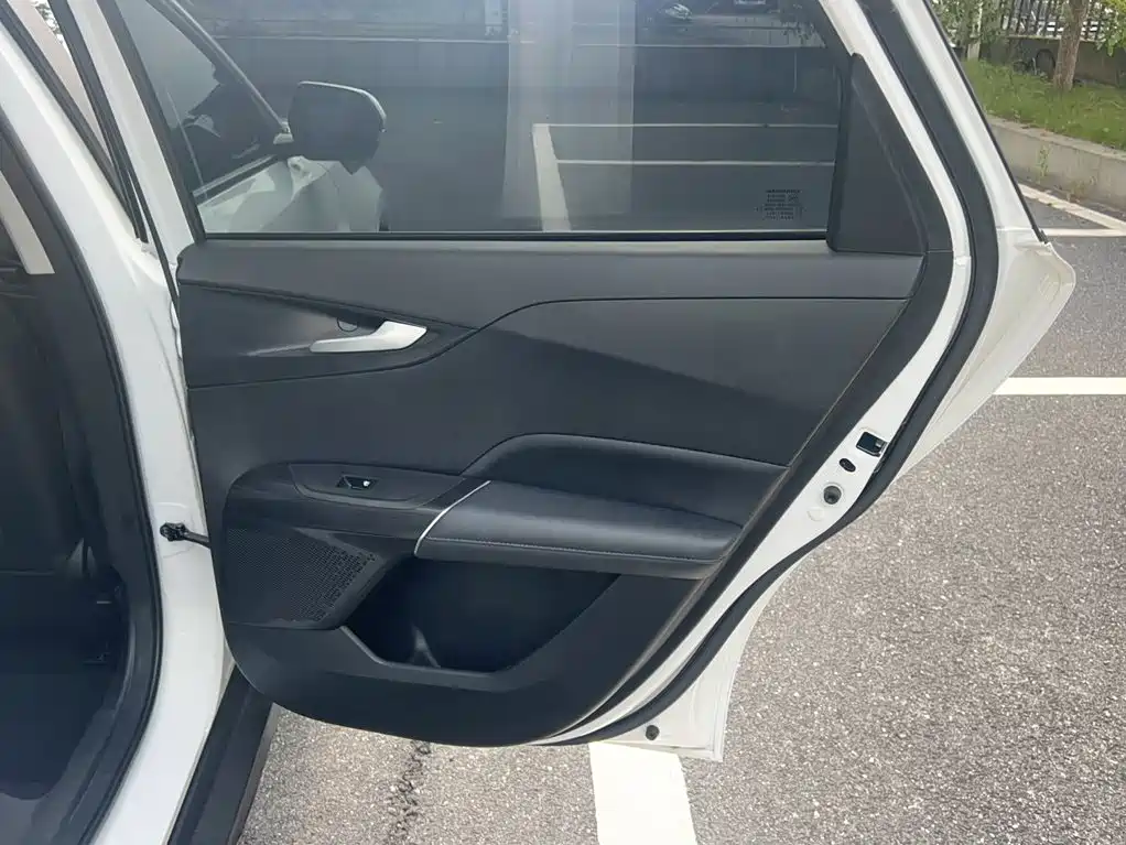 Changan Yida 2023 2023 Blue Whale NE 1.5T GDI DCT Exclusive