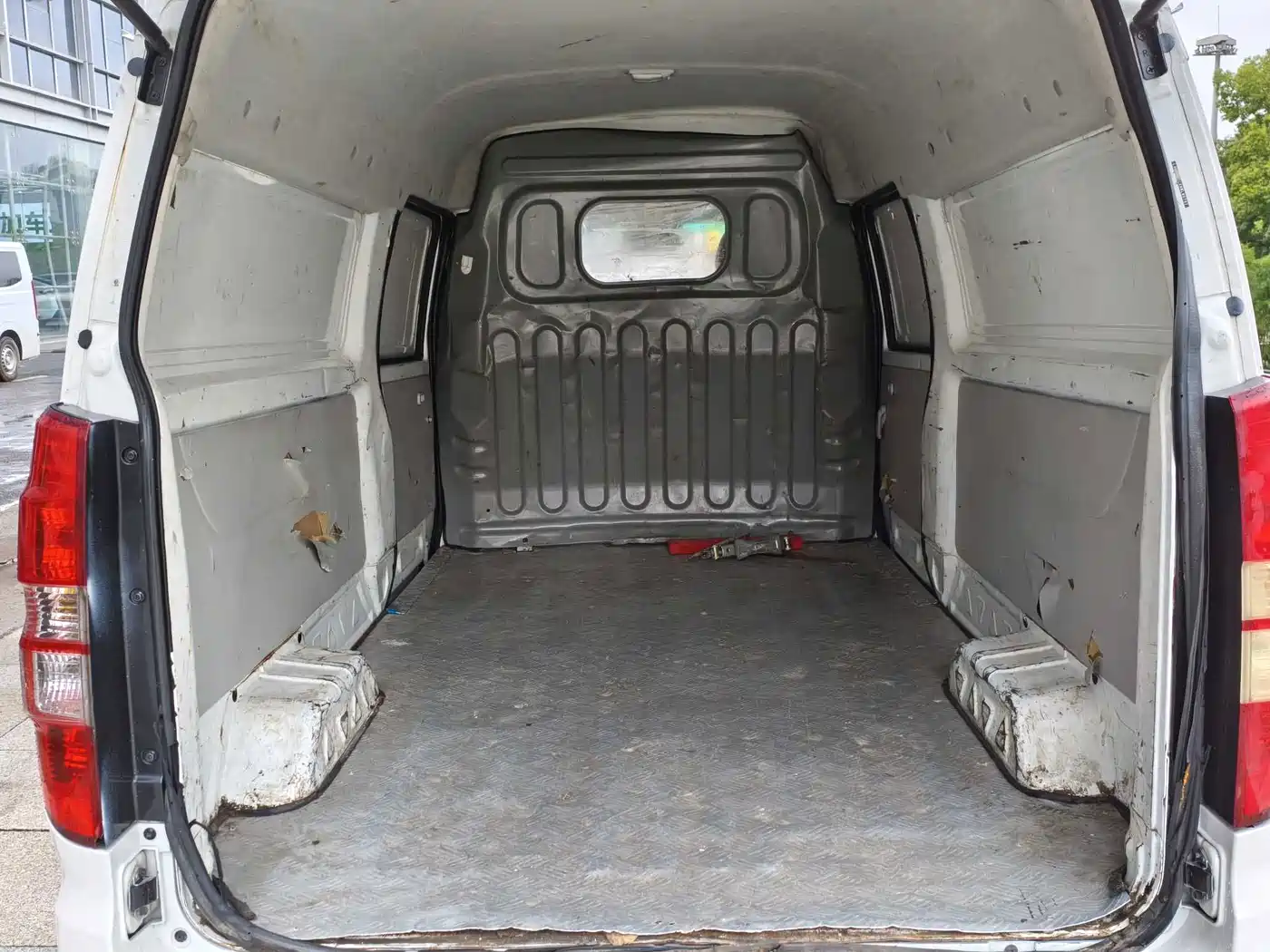 SRM Xinyuan Good Luck 2023 2022 Model Van Entrepreneur
