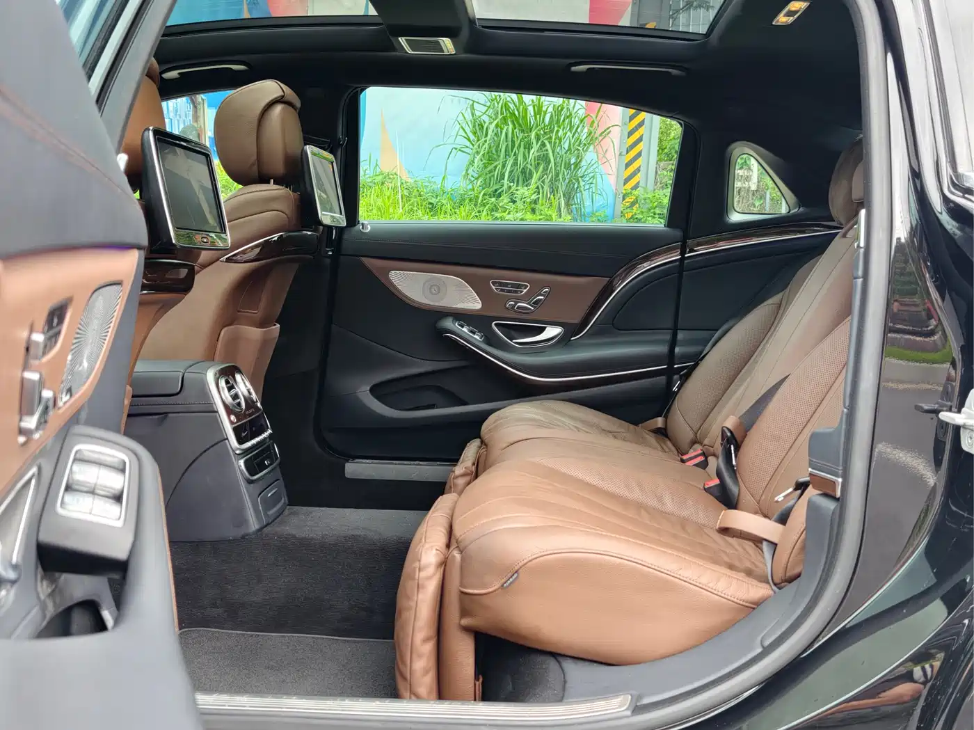 Mercedes-Benz Maybach S-Class 2015 S 400 4MATIC фото 10