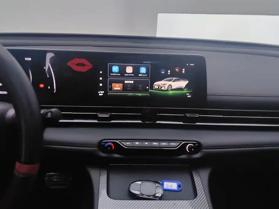 GAC Trumpchi Trumpchi Emkoo 2023 270T DCT J15 Edition фото 12