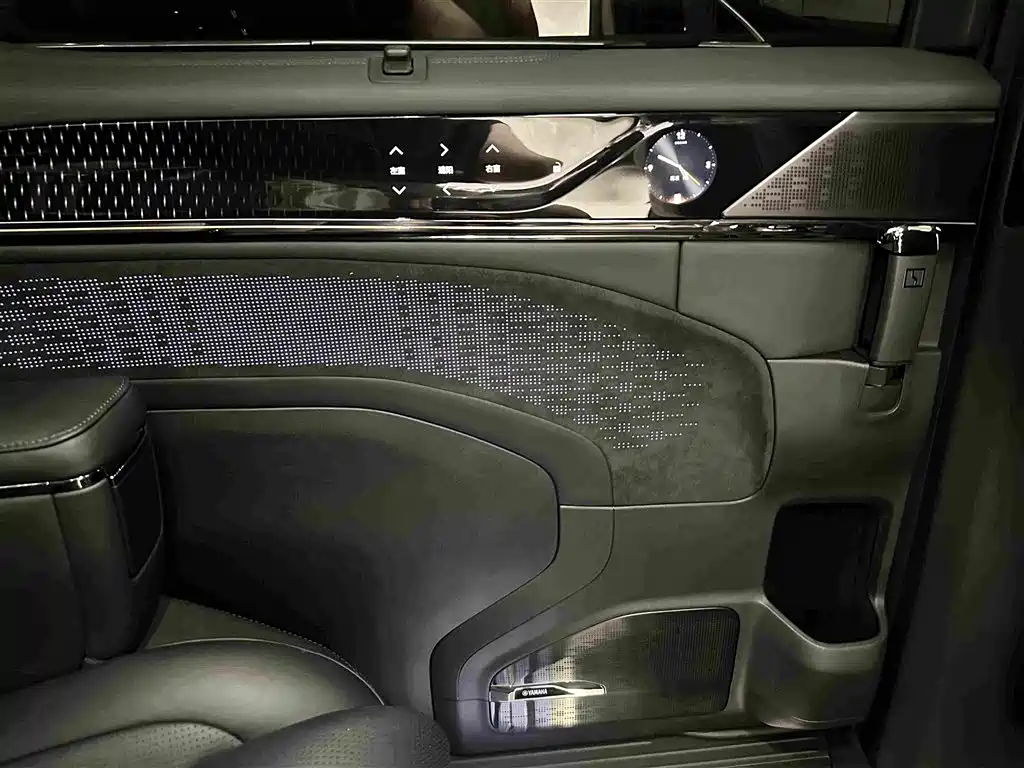 ZEEKR 009 2026 2024 7-Seat Aisle Version 108kWh