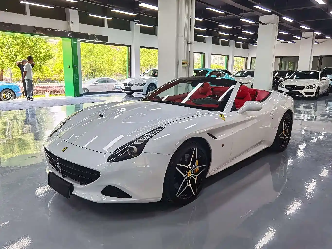 Ferrari California T 2015 3.9T Standard