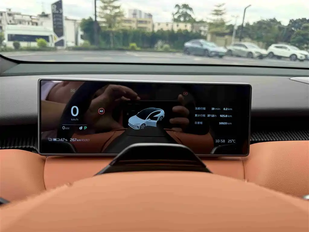 NIO ET5 2024 75kWh фото 14