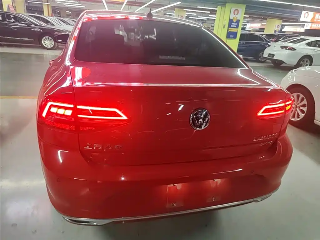 VOLKSWAGEN LINGDU