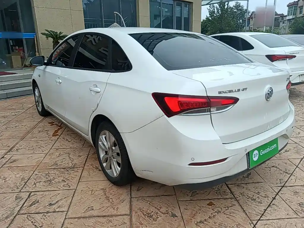 Фото 5 - Buick Excelle