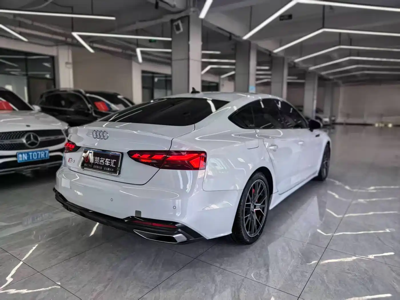 Audi A5 (Import) 2021 Sportback 40 TFSI Fashion Elegance фото 4