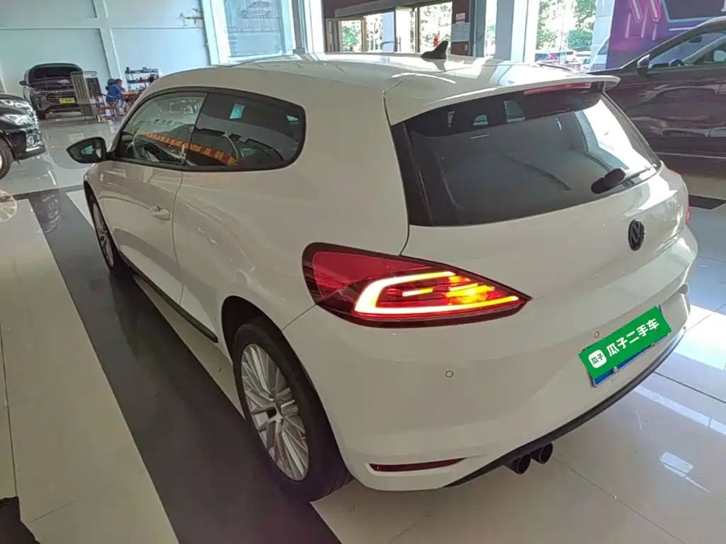 Volkswagen Scirocco 2017 2015 2.0TSI Luxury Edition