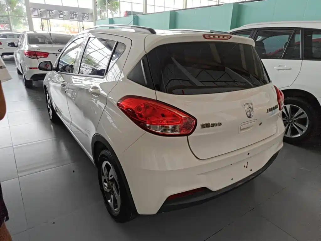 Baojun 310 2019 2016 1.2L Manual Comfort Model