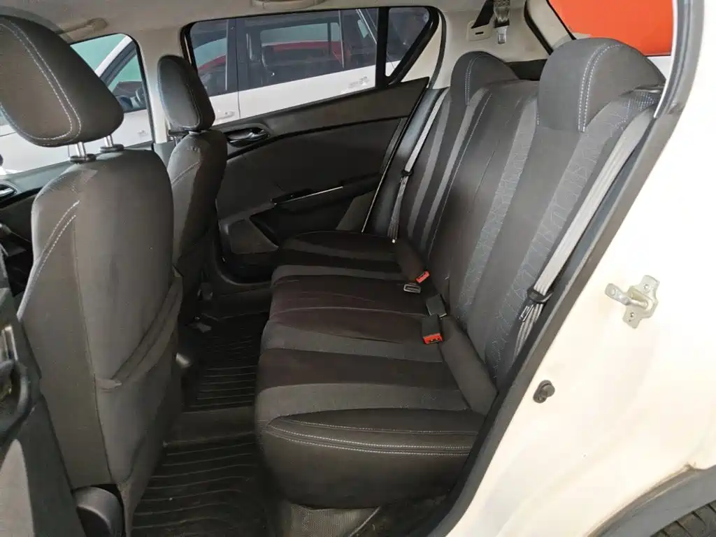 Baojun 310 2019 2016 1.2L Manual Comfort Model