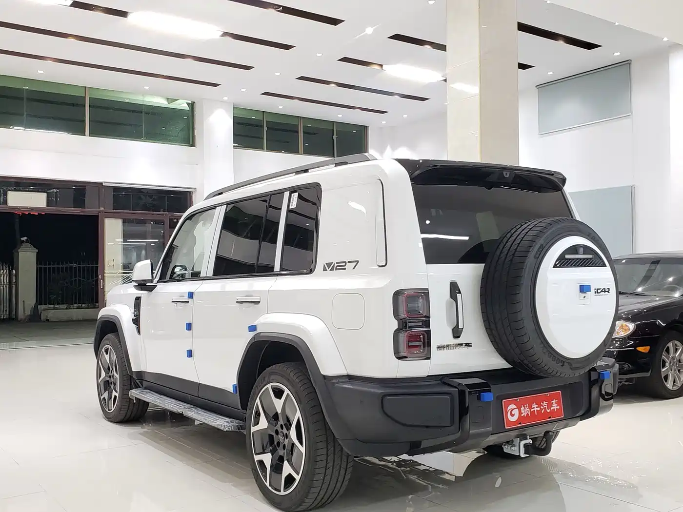 iCAR V27 2026 2026 200KM AWD Falcon 500