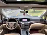 Фото 7 - Nissan Quest