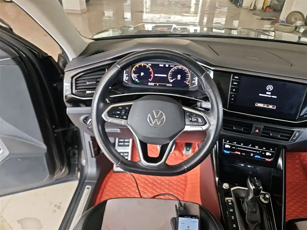 Volkswagen Tayron X 2020 330TSI 2WD Premium Smart Edition фото 11