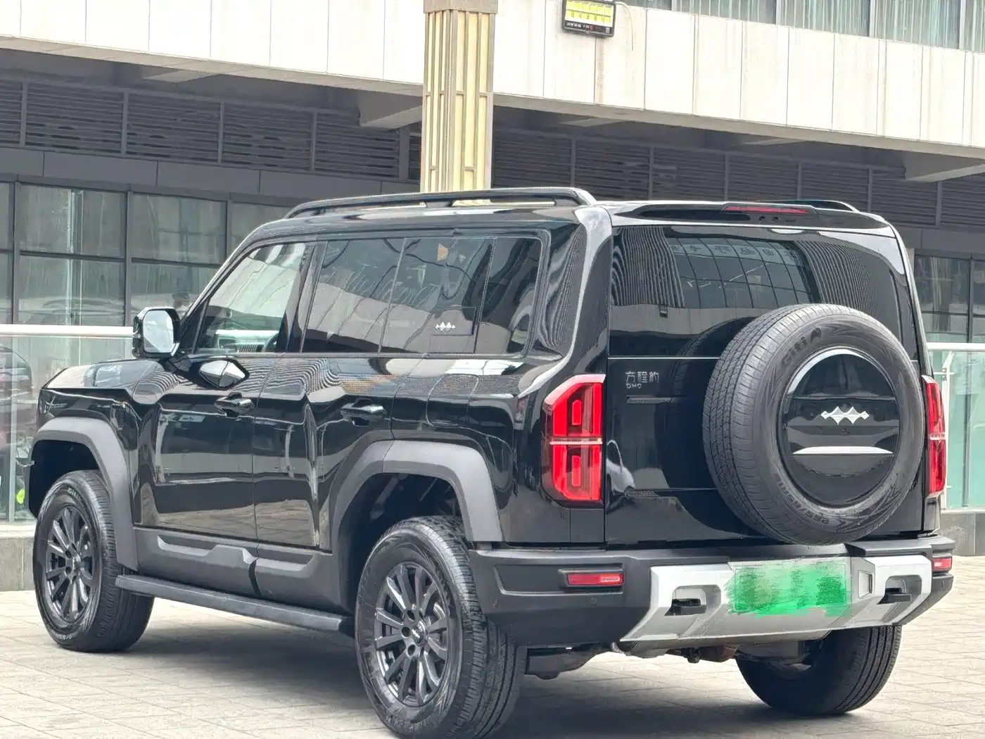 Fang Cheng Bao Leopard 5 2023 Pilot Edition фото 9