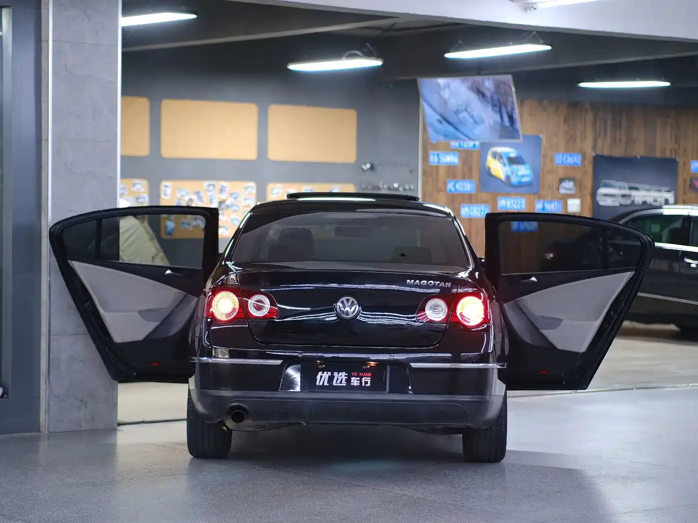 Volkswagen Magotan 2010 2011 1.4TSI Elite