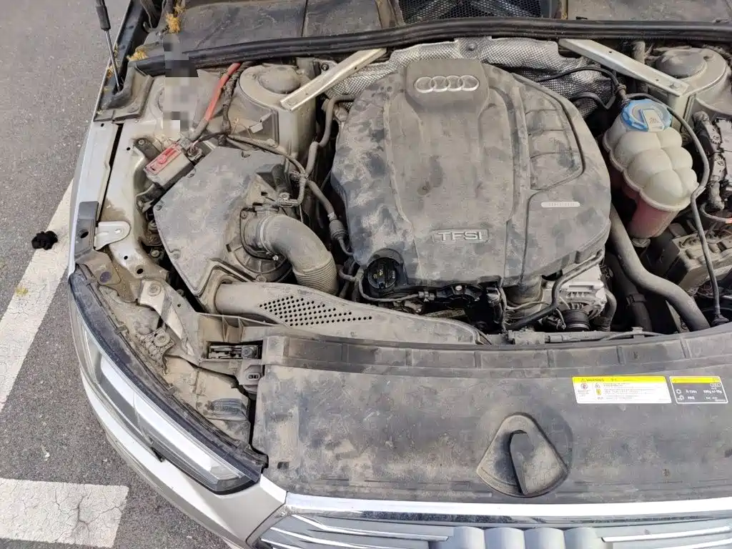 Photo 21 - Audi A4L