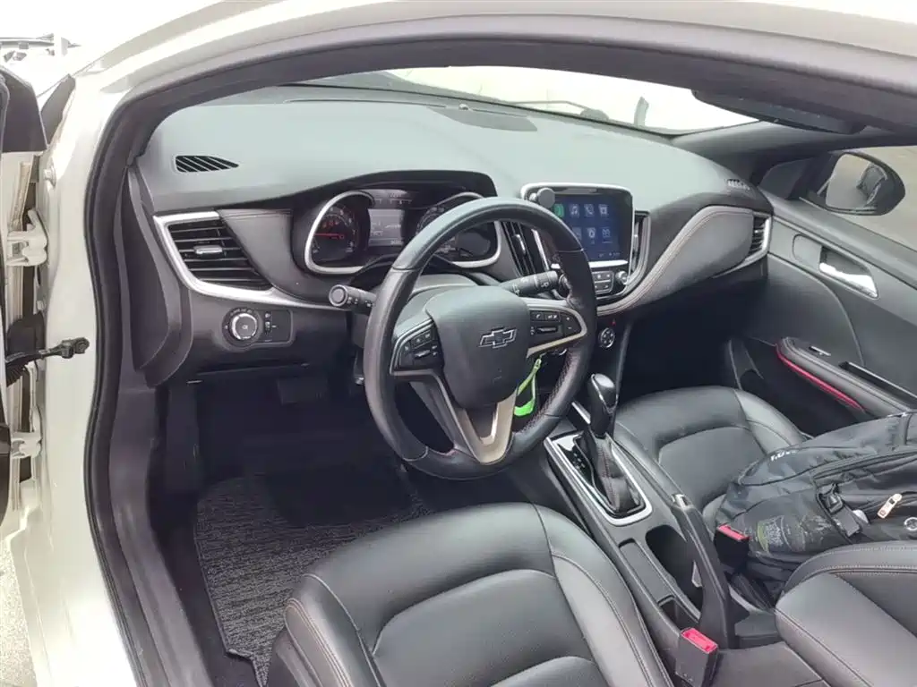 Chevrolet Monza 2020 Mild Hybrid RS 330T Automatic Smooth Edition фото 10