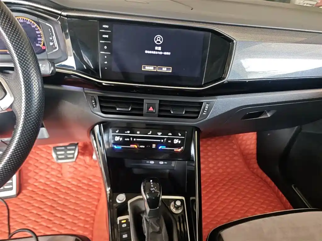 Volkswagen Tayron X 2020 330TSI 2WD Premium Smart Edition фото 13