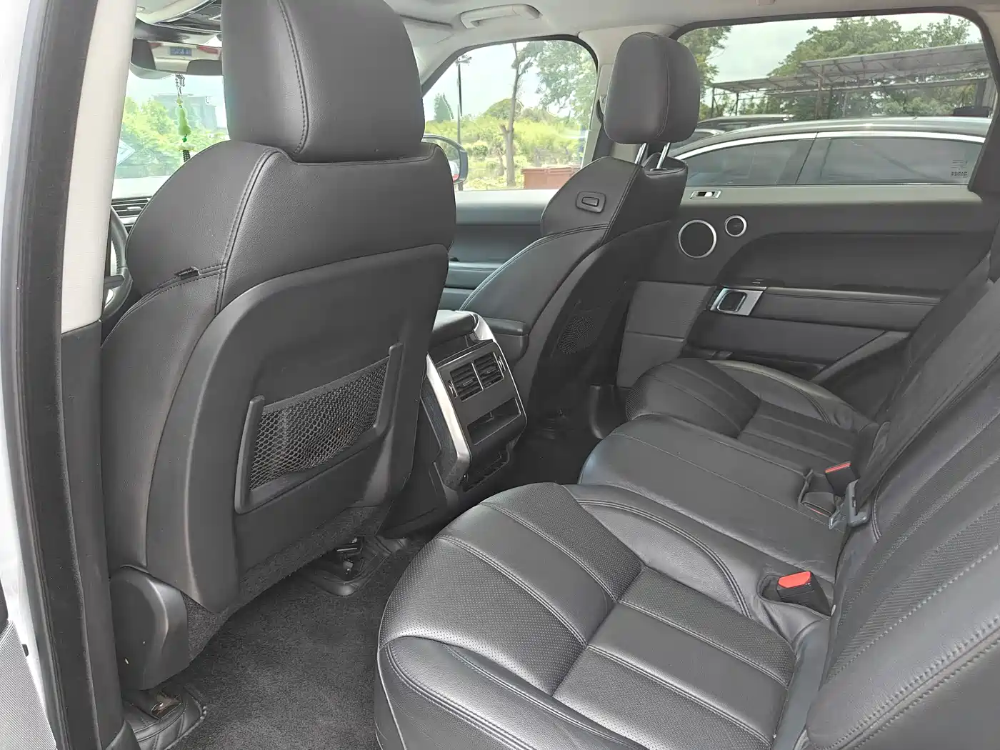 Land Rover Range Rover Sport 2017 3.0 SC V6 SE фото 10