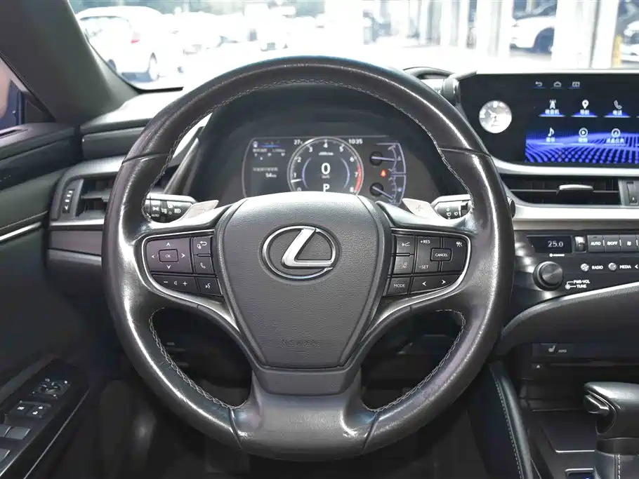 Lexus ES 2018 200 Excellence Edition China V фото 11