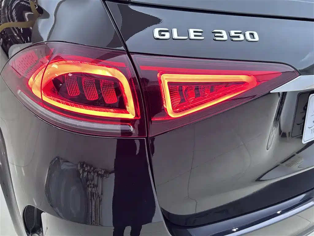Mercedes-Benz GLE 2021 GLE 350 4MATIC Fashion фото 19