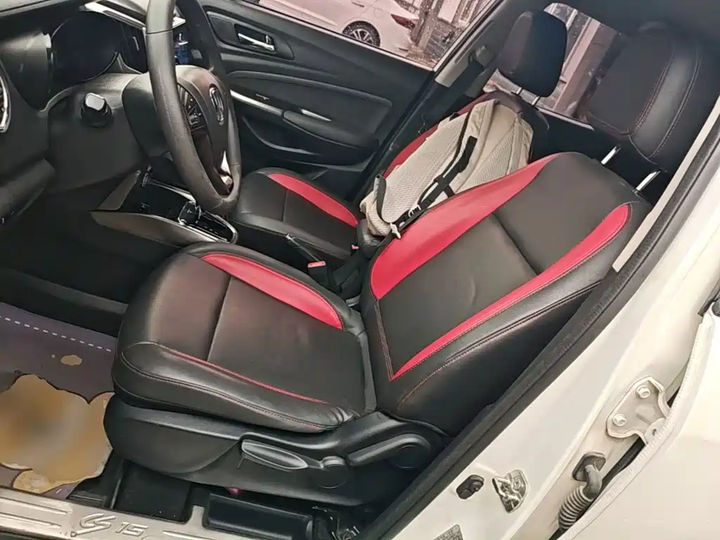Changan CS15 2017 2016 1.5L Automatic Fashion