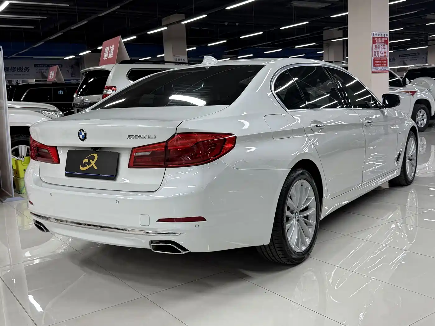 BMW 5 Series 2018 525Li Luxury Package фото 4