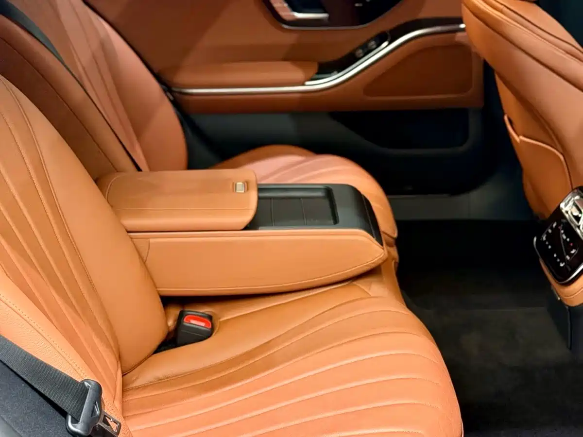 Mercedes-Benz S-Class 2024 S 400 L Business Edition фото 20