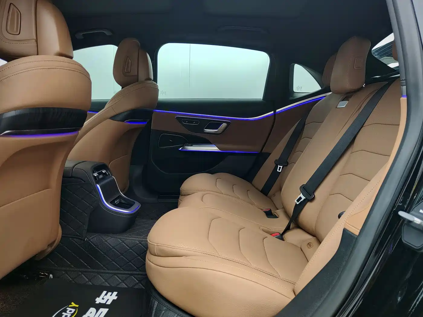 Mercedes-Benz E-Class 2024 Facelift E 300 L Fashion Sport фото 12