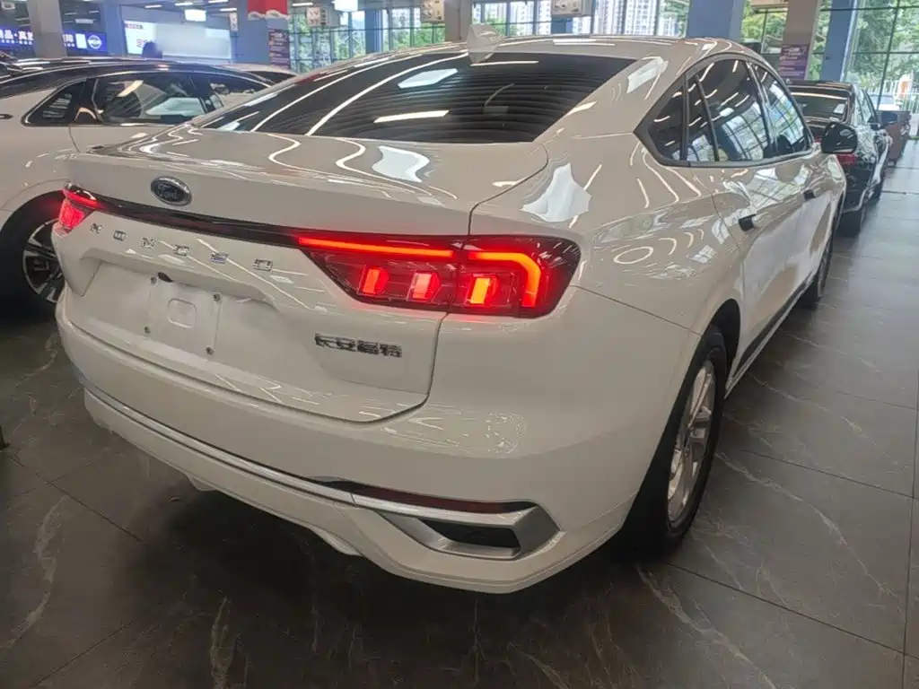 Ford Mondeo 2025 2025 1.5T EcoBoost Elegance