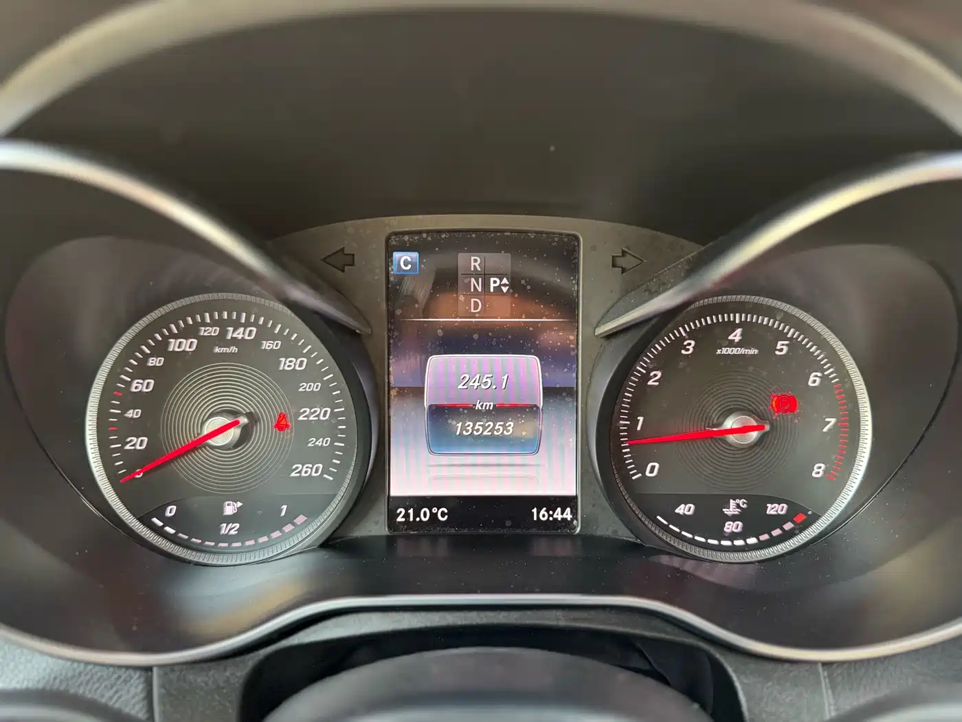 Mercedes-Benz GLC Coupe 2019 GLC 260 4MATIC Coupe SUV фото 12