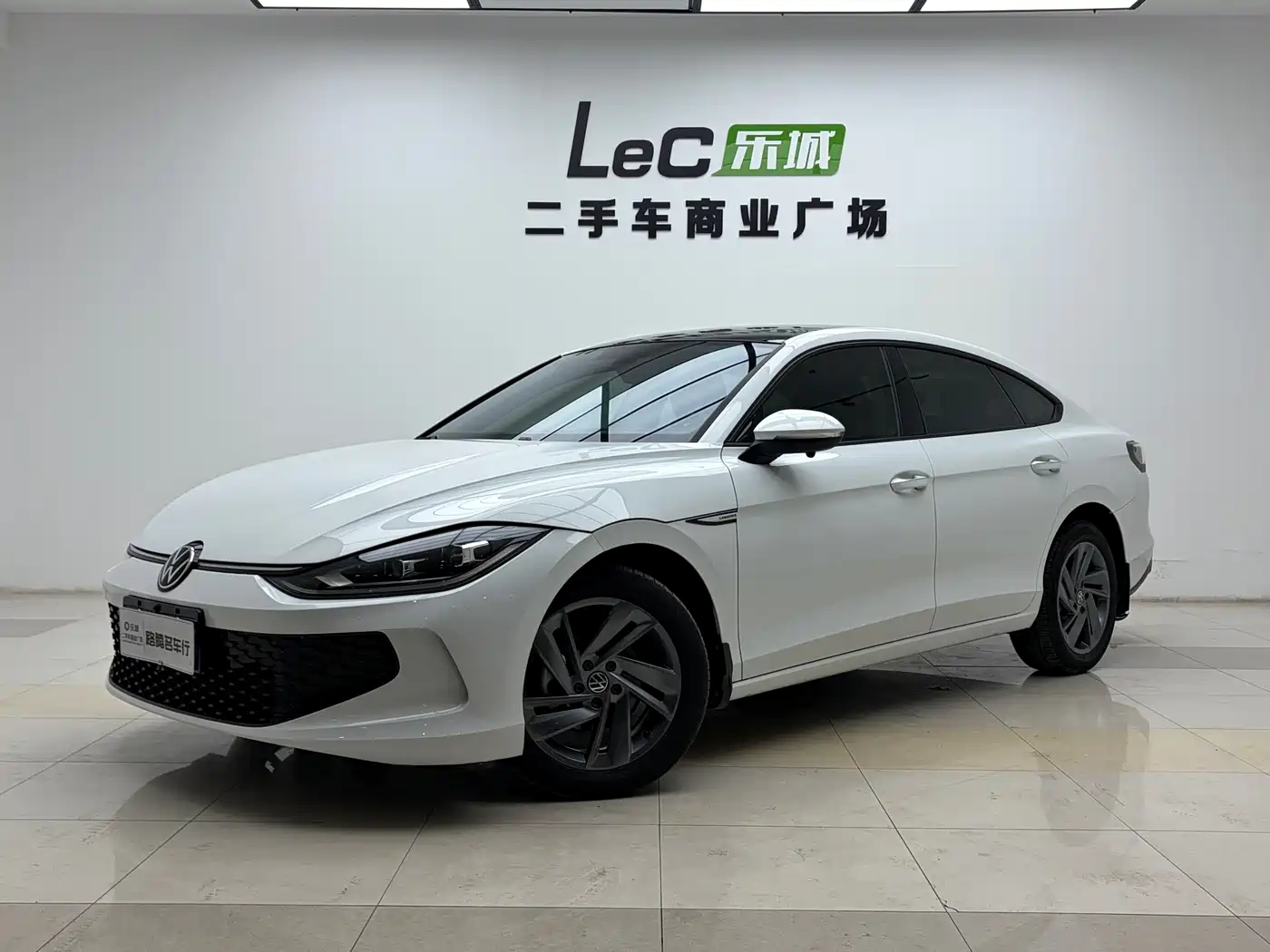 Volkswagen Lamando 2024 Lamando L 200TSI DSG Trendy Edition фото 2