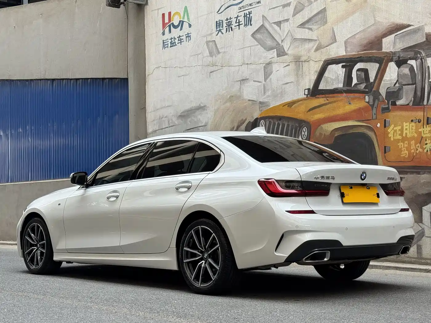 BMW 3 Series 2022 325Li M Sport Package фото 4