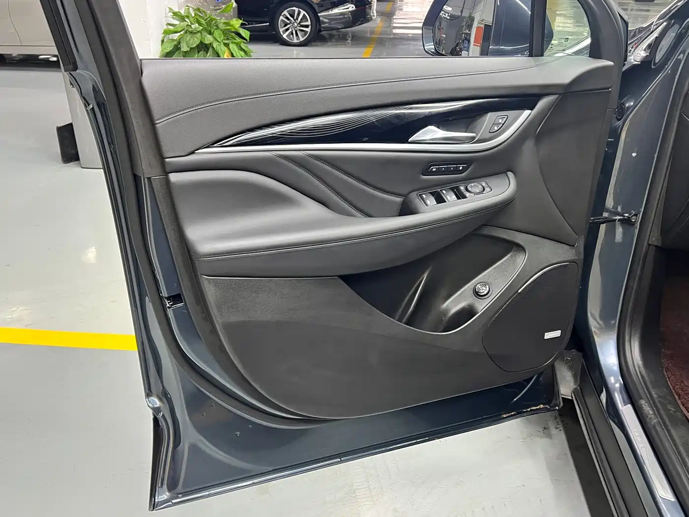 Buick Enclave 2020 Model 28T 4WD Premium Flagship фото 19