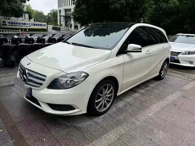 Mercedes-Benz Mercedes-Benz B-Class 2012 B 180
