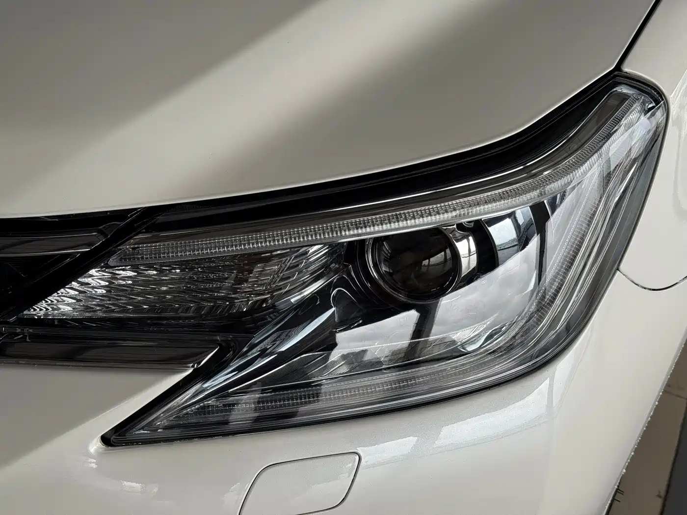 Toyota Reiz 2013 2.5V Premium Edition фото 15