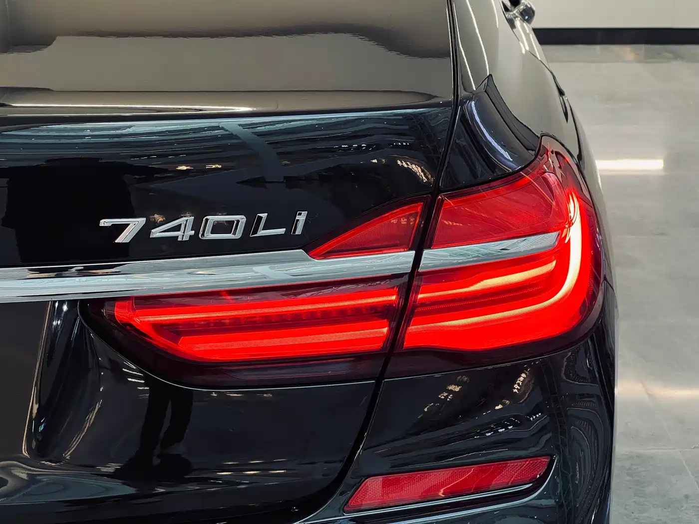 BMW 7 Series 2018 730Li Premium Type M Sport Package фото 21