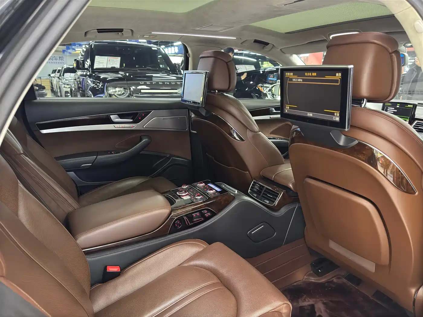 Audi A8 2013 A8L 6.3 FSI W12 quattro Exclusive фото 9