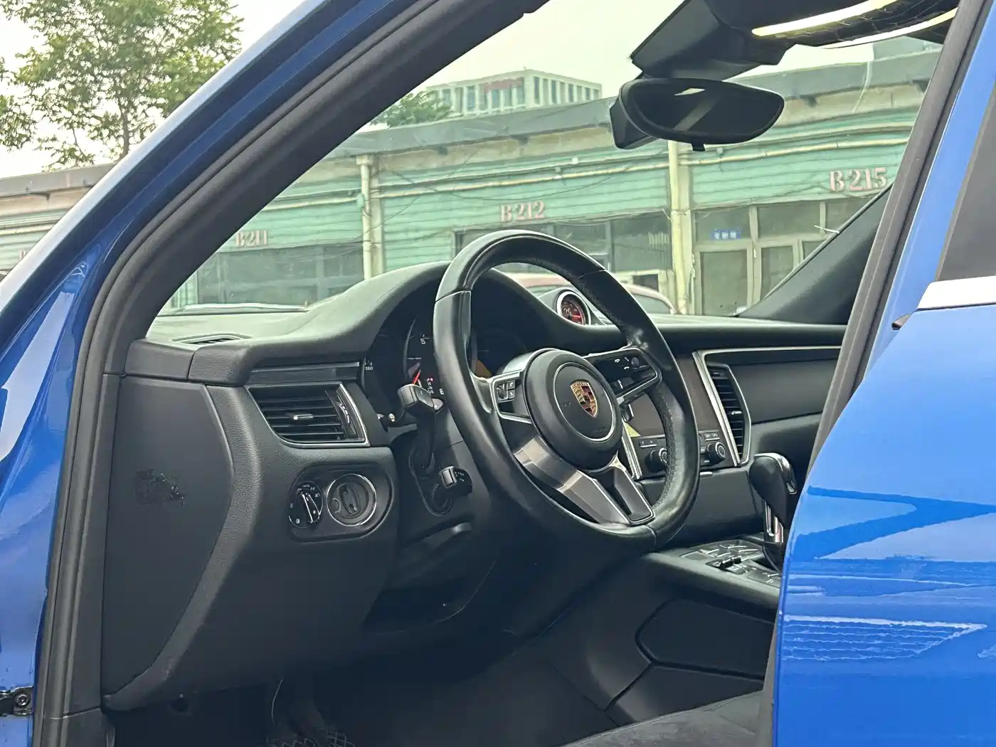 Porsche Macan 2017 Macan 2.0T фото 4