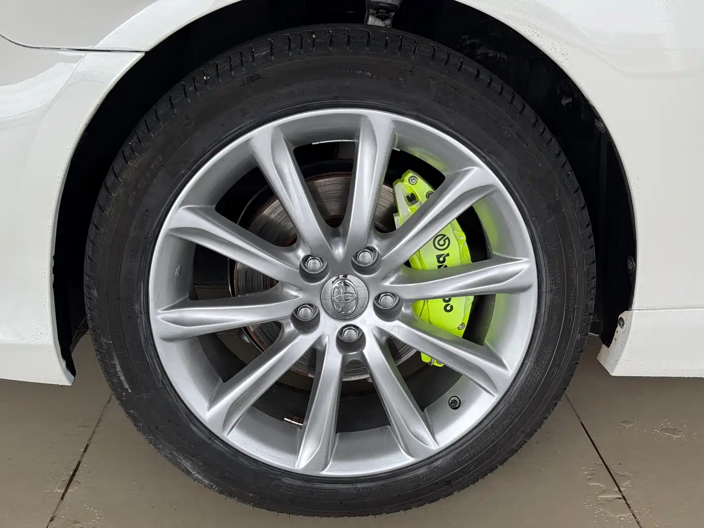 Toyota Reiz 2013 2.5V Premium Edition фото 13