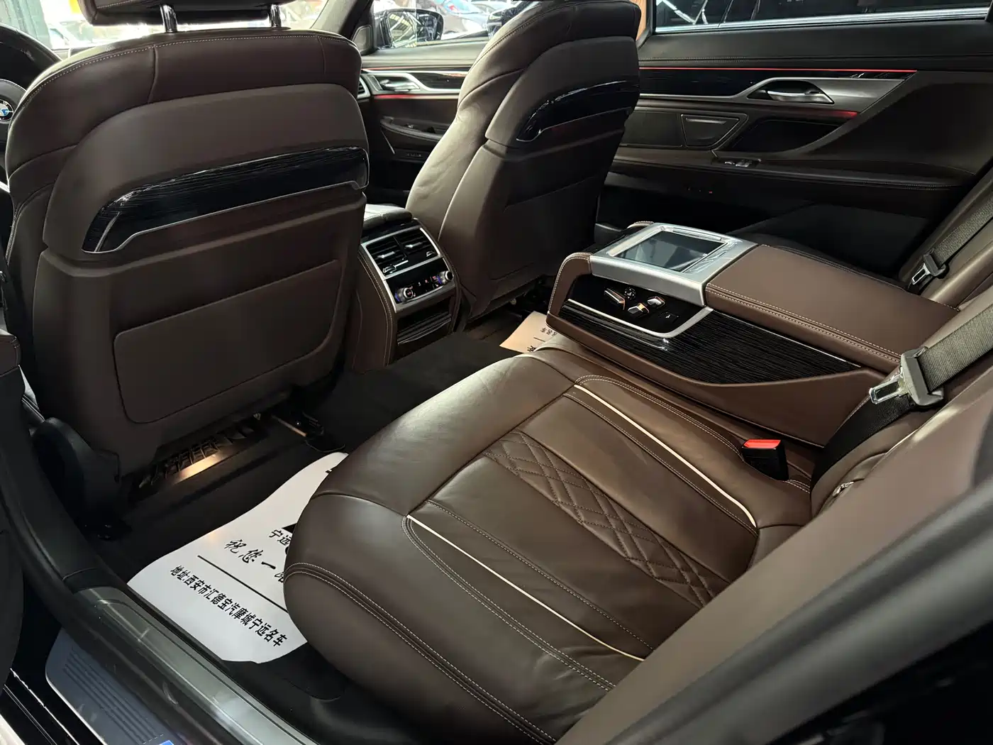 BMW 7 Series 2021 Model 730Li M Sport Package фото 18