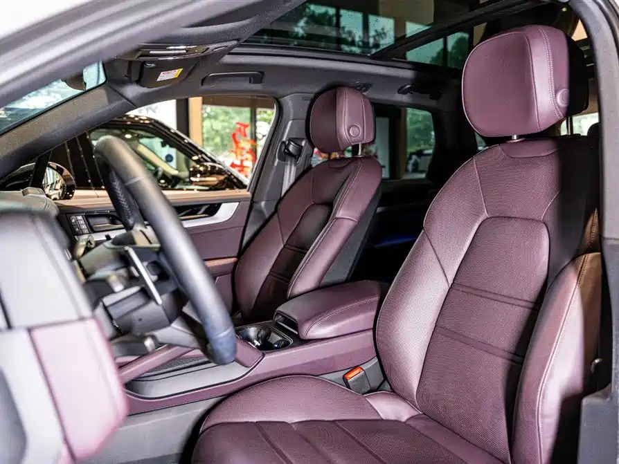 Porsche Cayenne 2025 Cayenne 3.0T фото 8