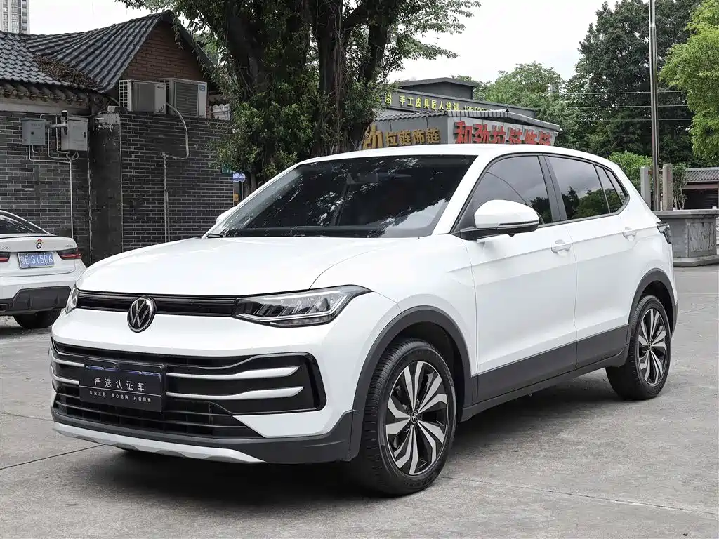 Volkswagen Tharu 2025 Model Rising Star 1.5L Advance Edition