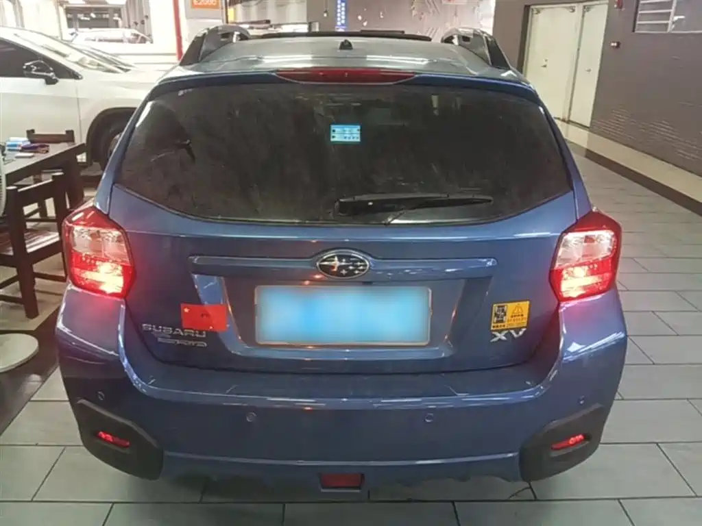 Subaru XV 2014 2.0i Comfort фото 6
